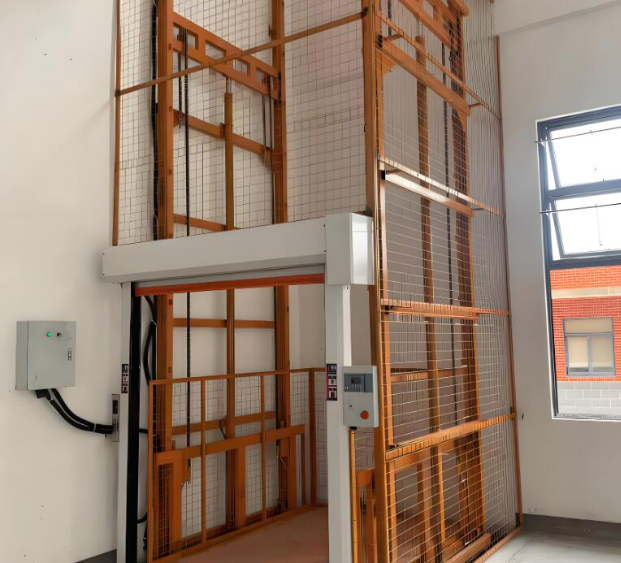 义安升降货梯是特种设备码